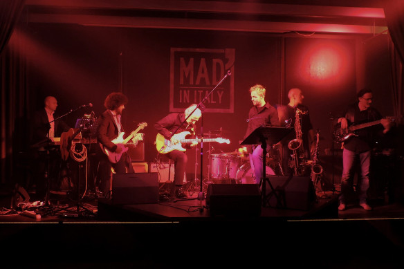 21/05/2015 - Live @ Mad'in Italy - Verona